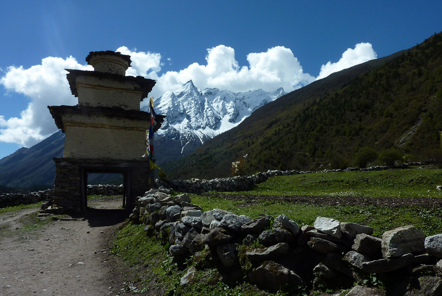 Round Manaslu